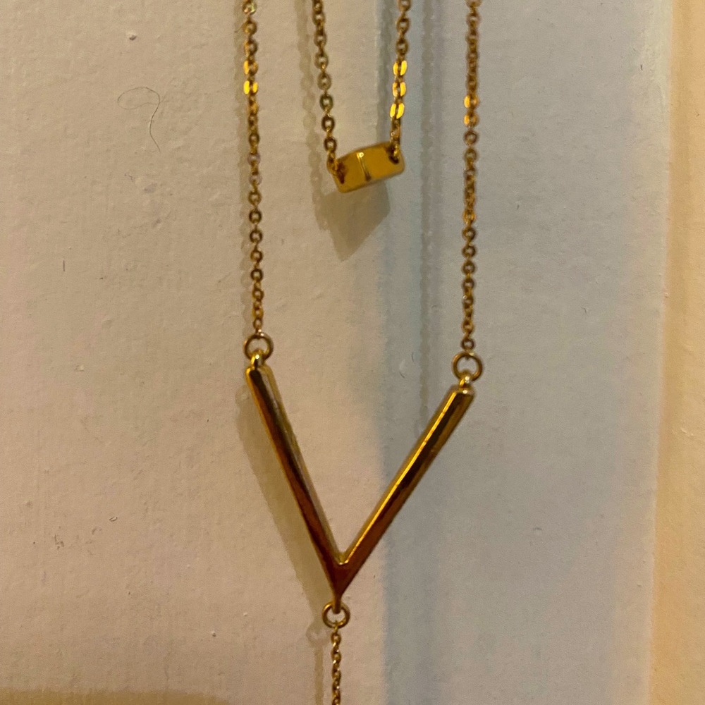 Long necklace
